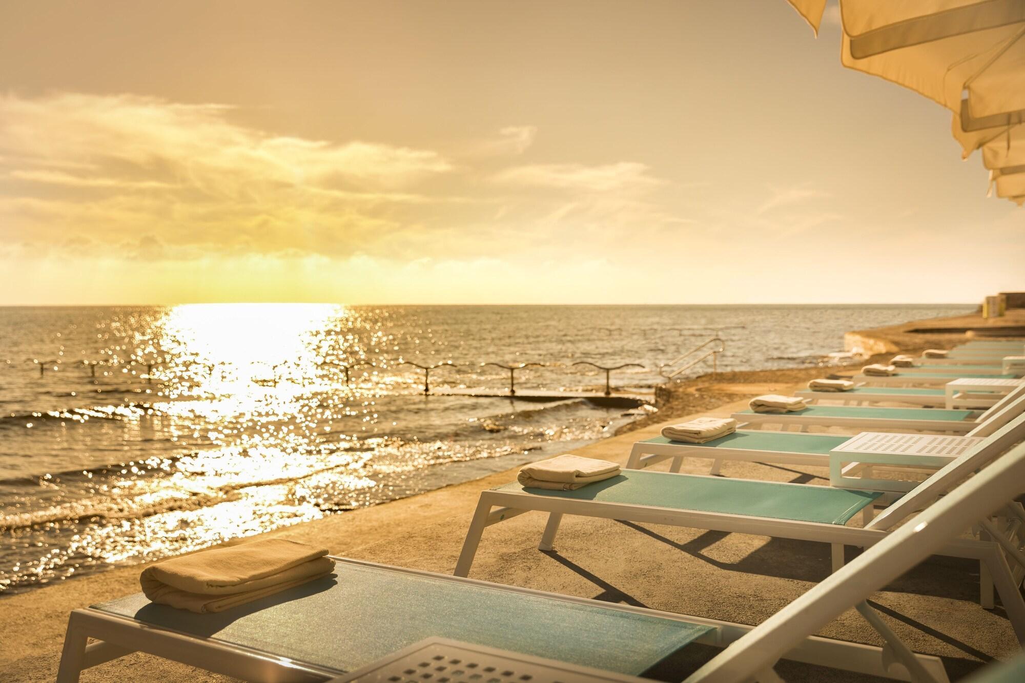 Rivalmare Beach Boutique Hotel - New! Новиград Экстерьер фото